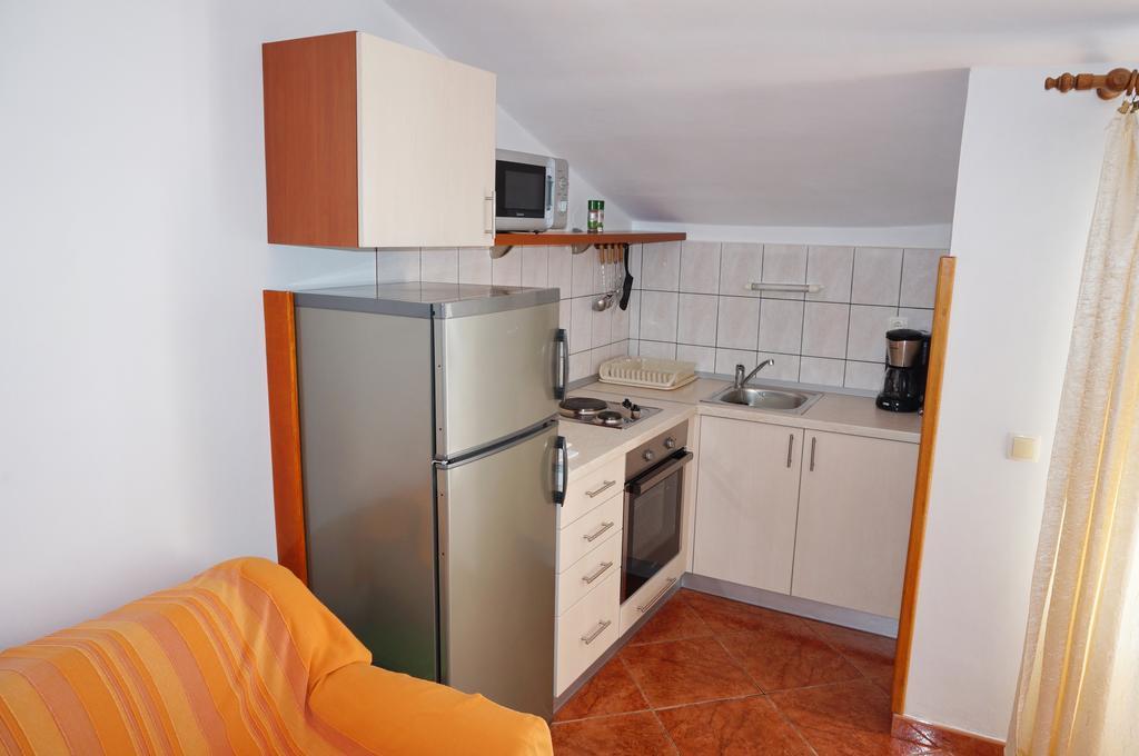 Apartments Ivona Lumbarda Kamer foto